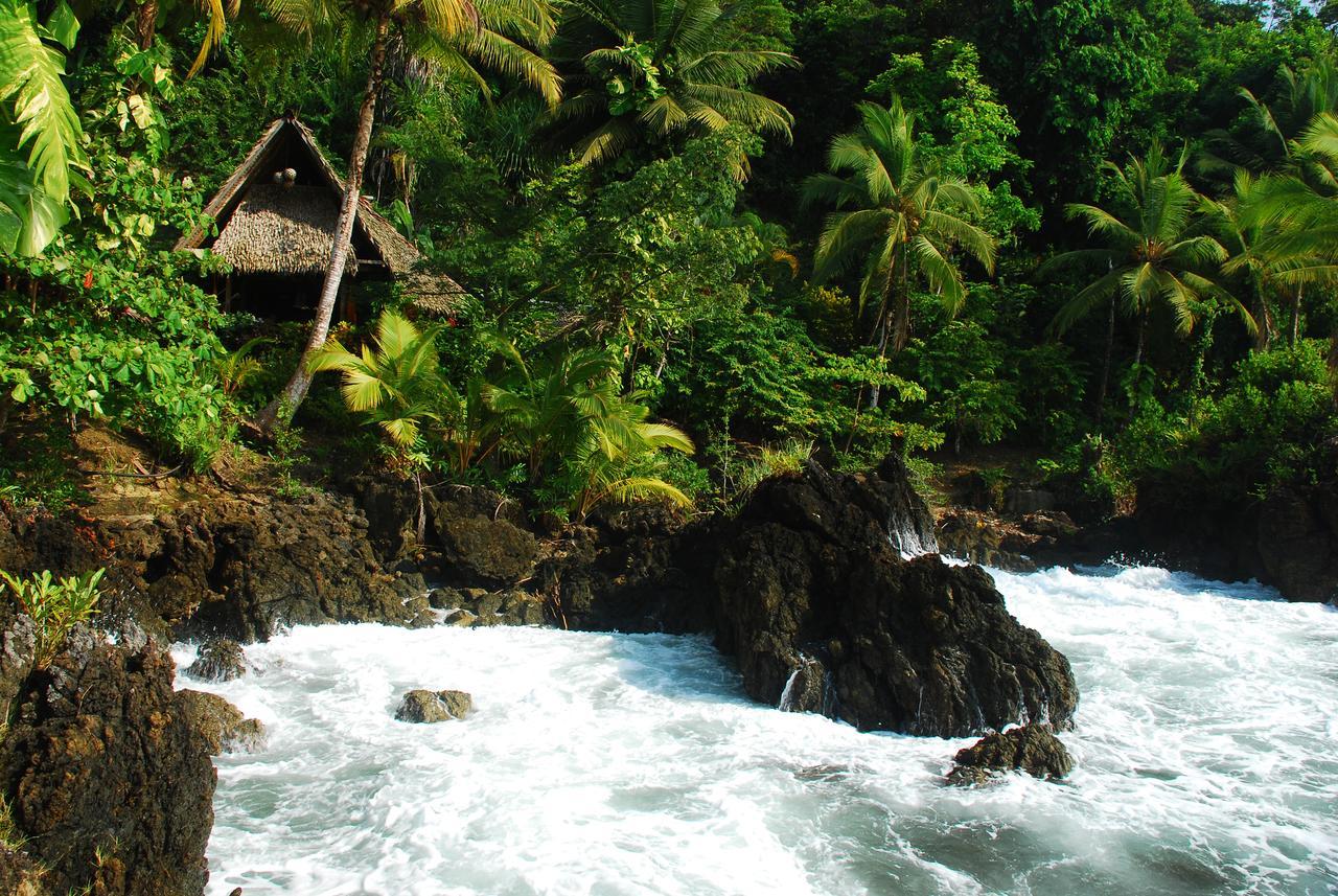 Piedra Piedra Lodge Nuquí エクステリア 写真